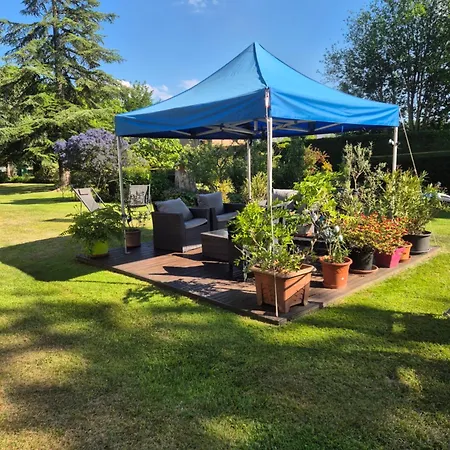 D'hotes Manoir Du Buquet Bed & Breakfast 3*