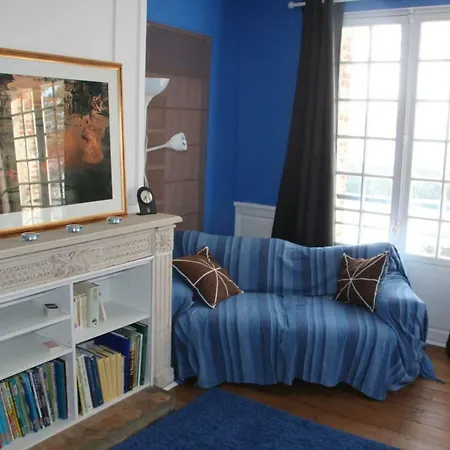 D'hotes Manoir Du Buquet Bed & Breakfast