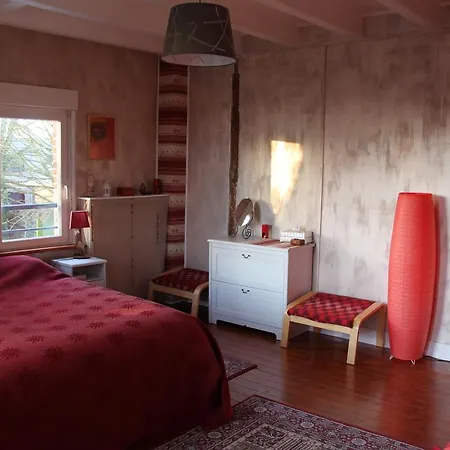 D'hotes Manoir Du Buquet Bed & Breakfast 3*