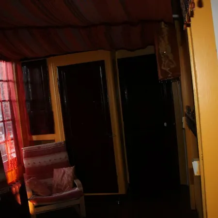 D'hotes Manoir Du Buquet Bed & Breakfast 3*